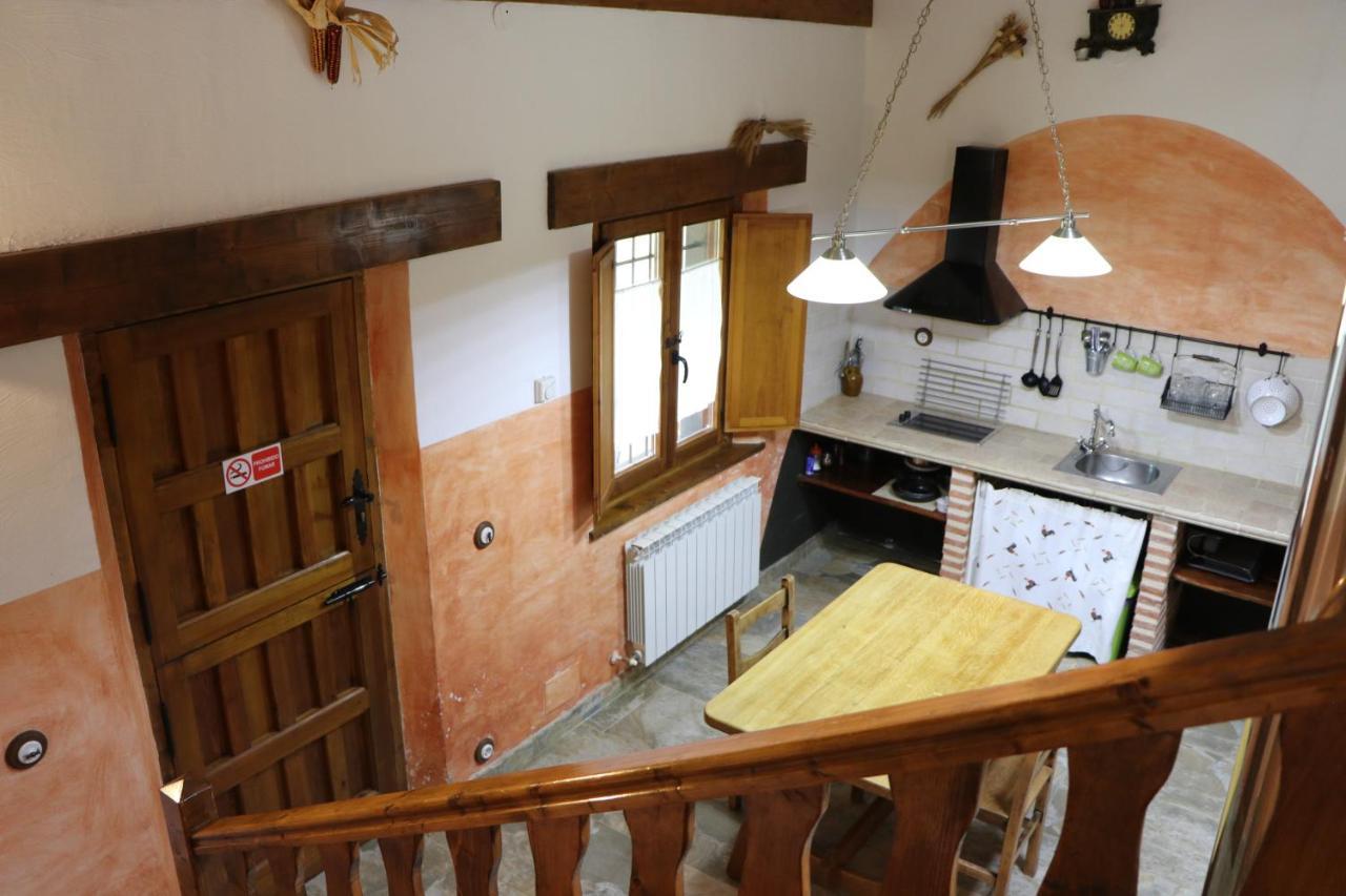 Apartamentos Rurales Casa Lafuente Luquiano エクステリア 写真